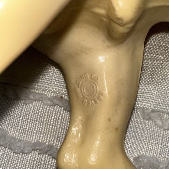 Breyer White Horse w/Gray Mane and Gray Tail Vintage - Picture 3 of 5